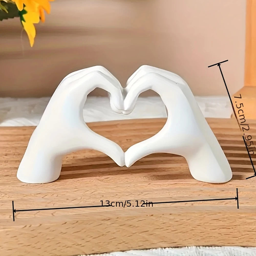 Love Gesture Statues Sculptures Desktop Ornament Sculpture Figurines Nordic Light Luxury Art Crafts Office Home Decoration