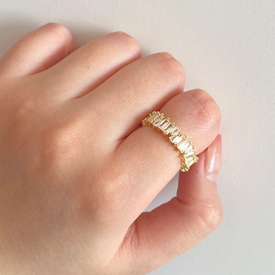 Anillos de compromiso de circonia cúbica Baguette clásicos para mujer, joyería de lujo chapada en oro de 18 quilates para fiesta y boda