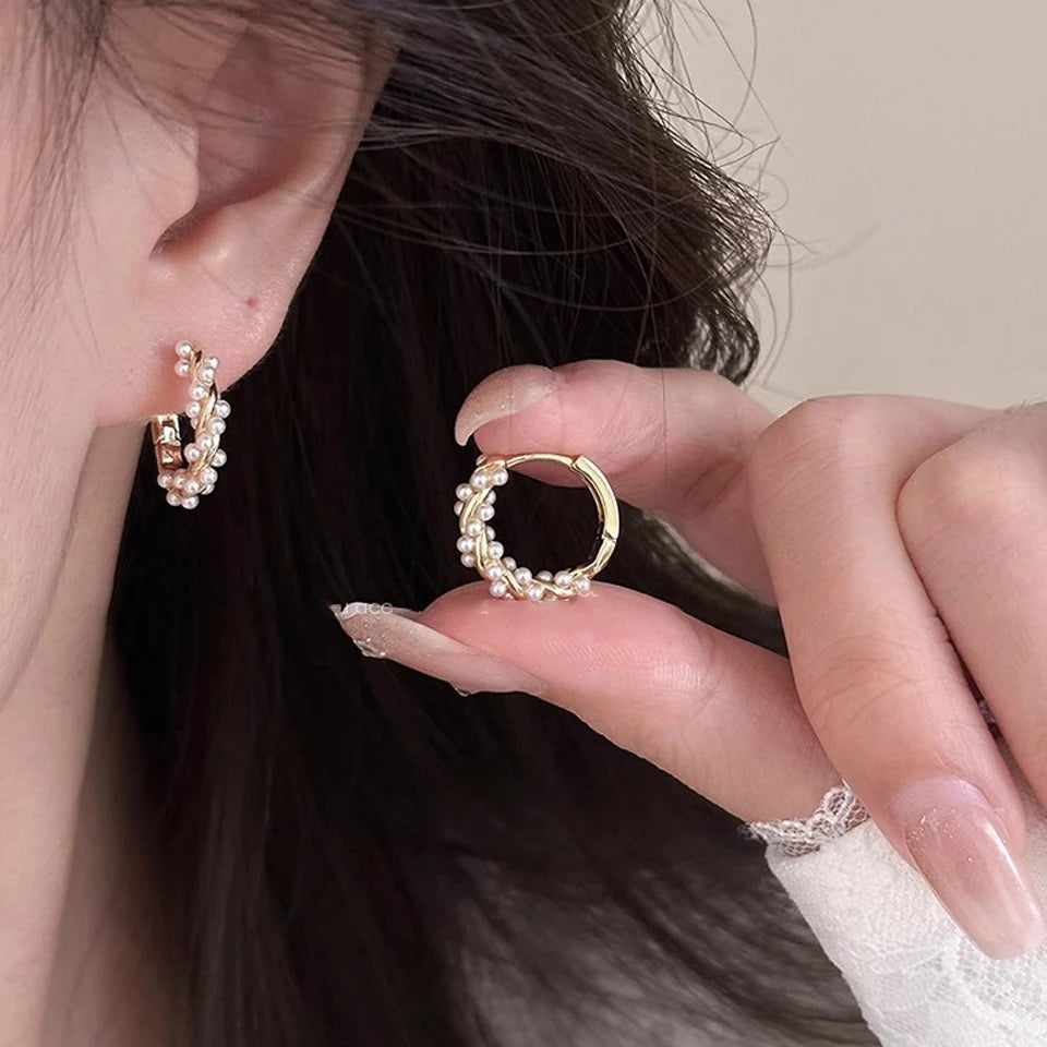 pendientes circulares de perlas de imitación francesas, aretes de aro redondos pequeños para mujer, pendientes de textura exquisita, joyería, regalo para niñas