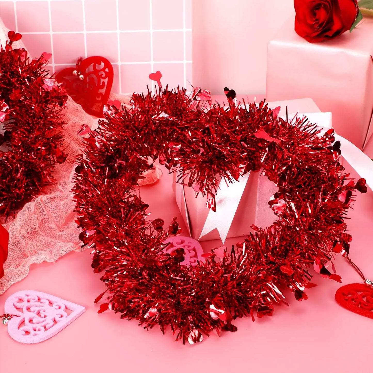 2 Valentine's Day Tinsel Garland Decoration Red Heart Tinsel Garland Shiny Hanging Metallic Tinsel Ornaments